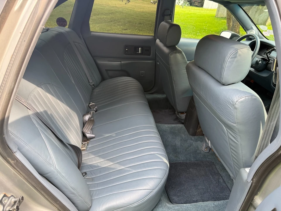 1994 Chevrolet Caprice - Image 16 of 26
