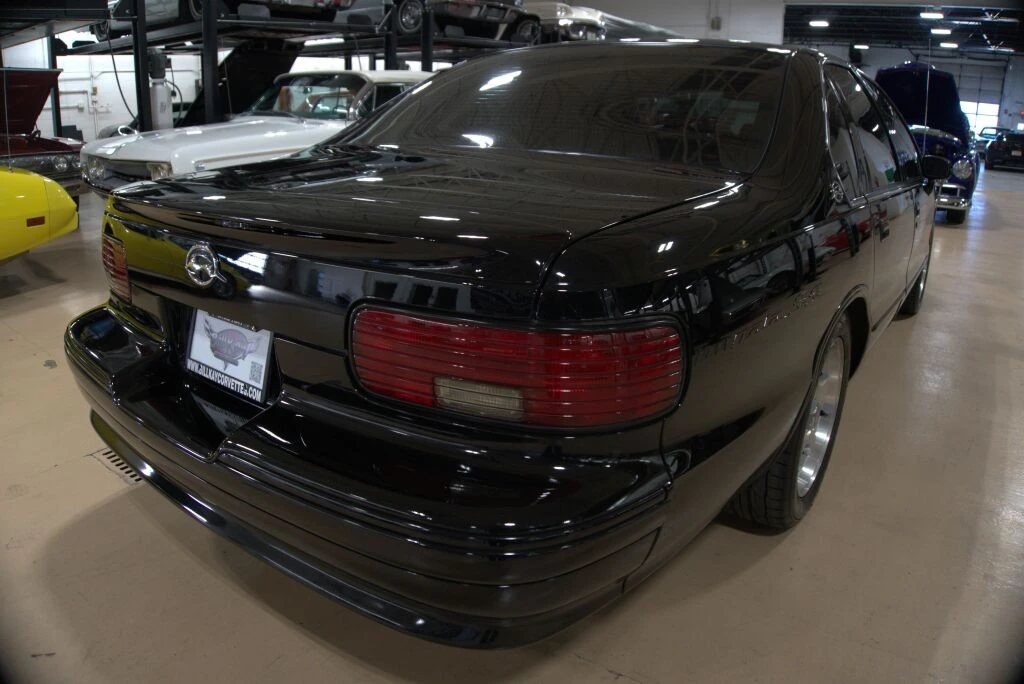1994 Chevrolet Caprice - Image 5 of 12