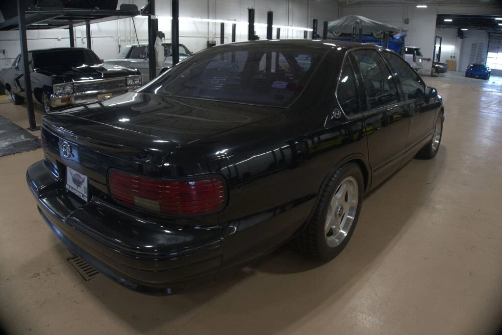 1994 Chevrolet Caprice - Image 6 of 31