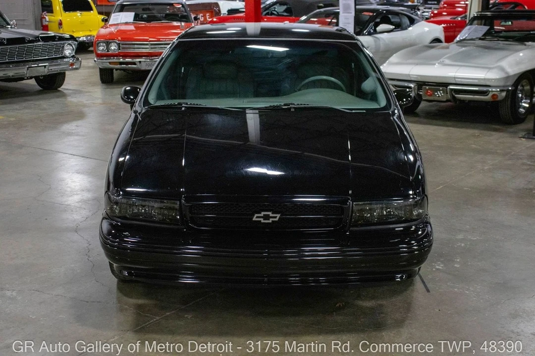 1994 Chevrolet Caprice - Image 11 of 12