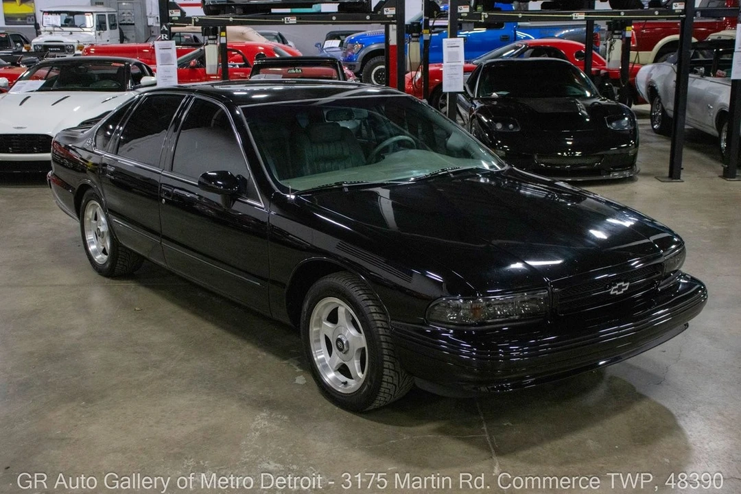 1994 Chevrolet Caprice - Image 9 of 12