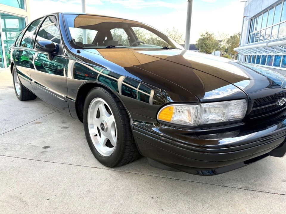 1994 Chevrolet Caprice - Image 17 of 31