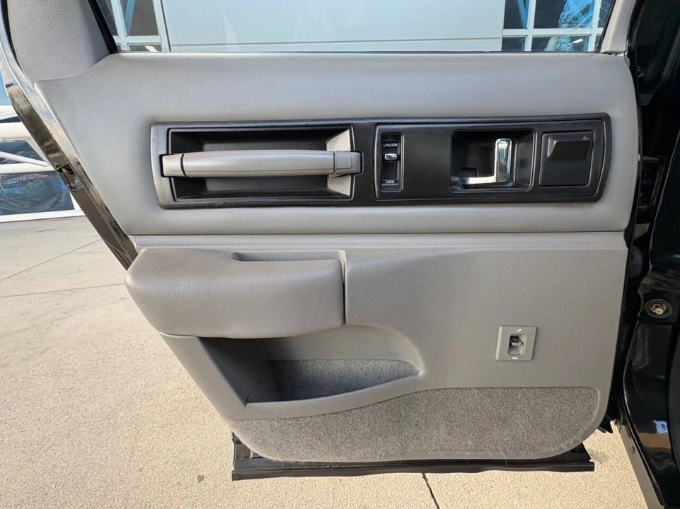 1994 Chevrolet Caprice - Image 27 of 31