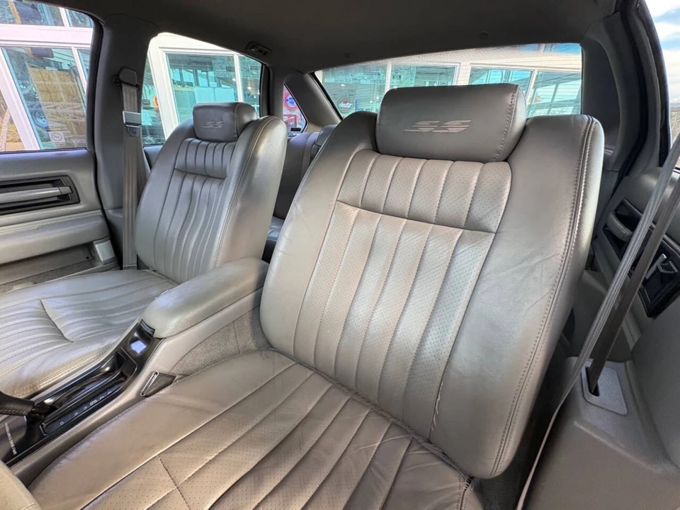 1994 Chevrolet Caprice - Image 24 of 31