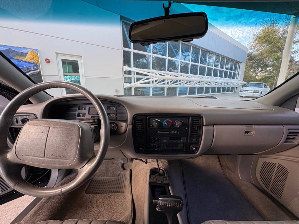 1994 Chevrolet Caprice - Image 26 of 31