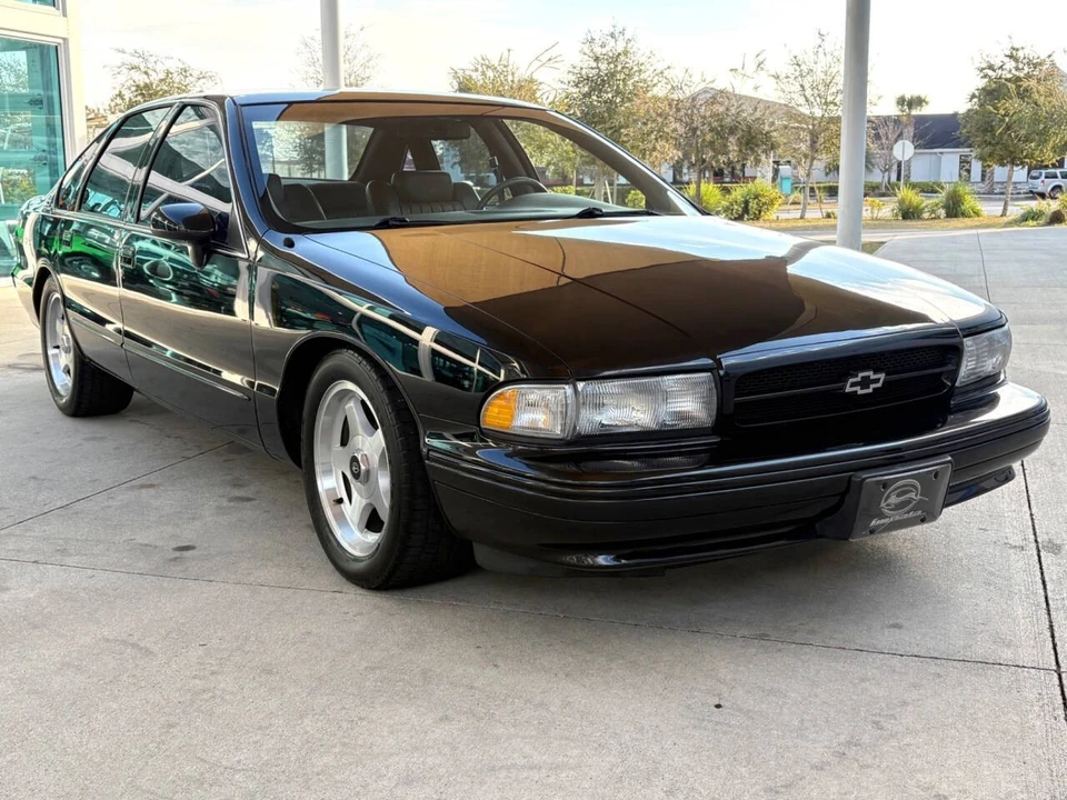 1994 Chevrolet Caprice - Image 3 of 12