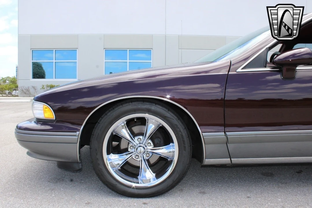 1994 Chevrolet Caprice - Image 12 of 21