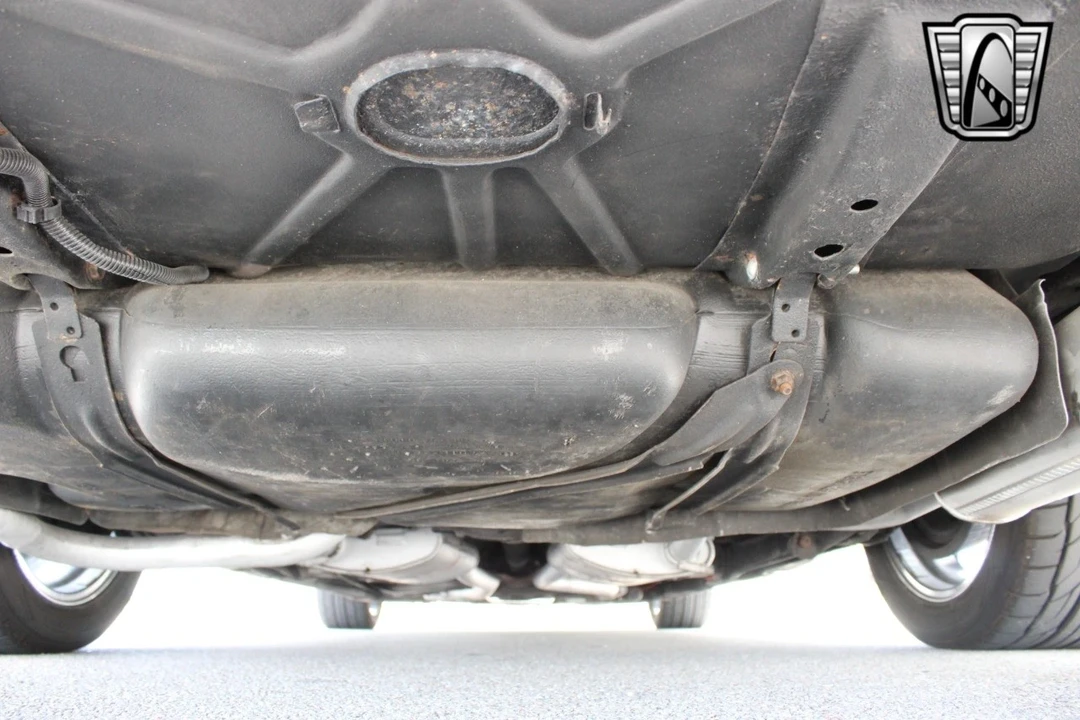 1994 Chevrolet Caprice - Image 20 of 21