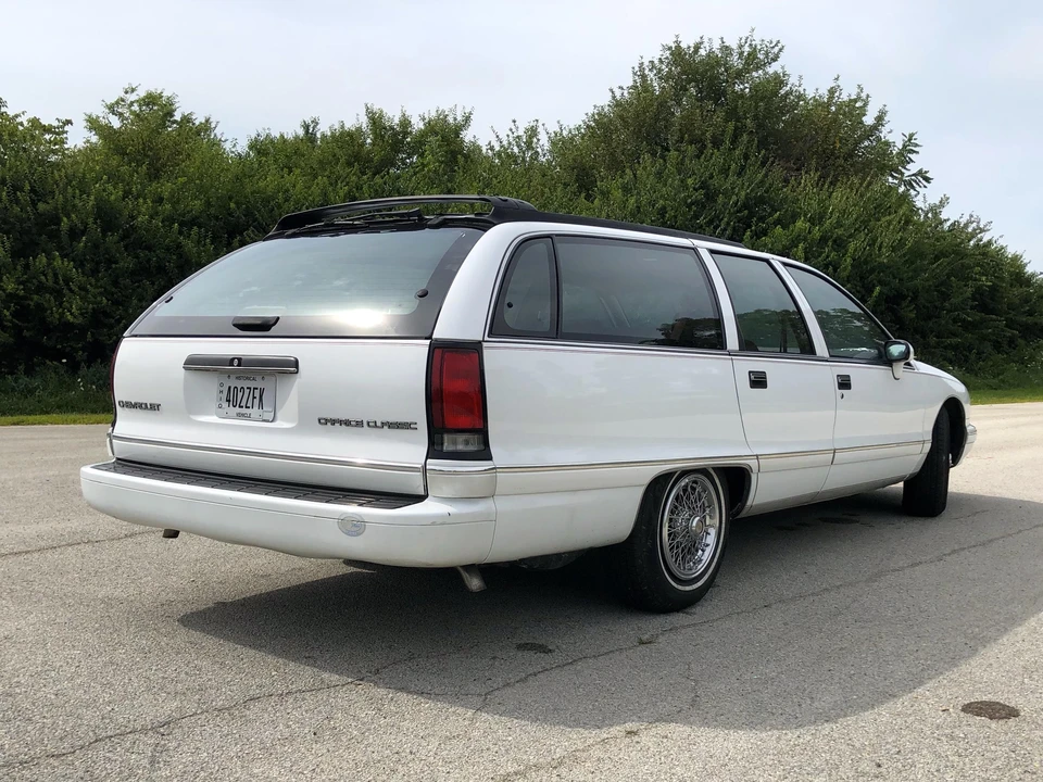 1994 Chevrolet Caprice - Image 4 of 31