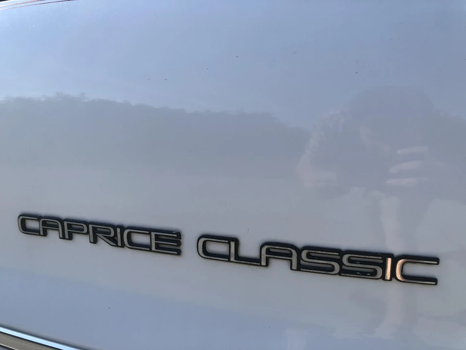 1994 Chevrolet Caprice - Image 17 of 31
