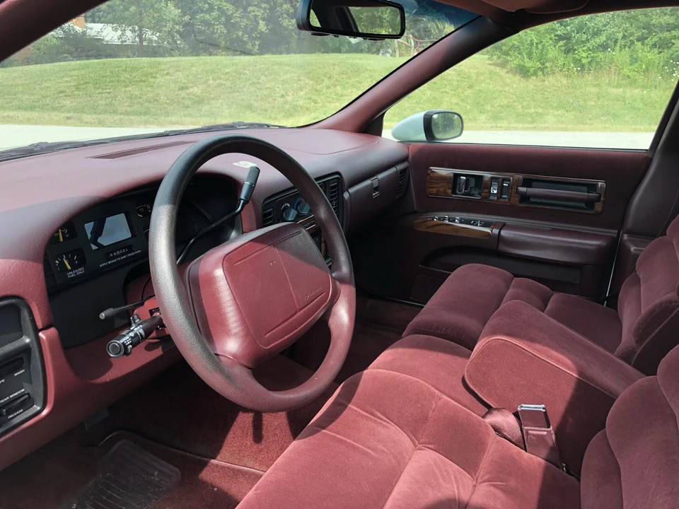 1994 Chevrolet Caprice - Image 23 of 31
