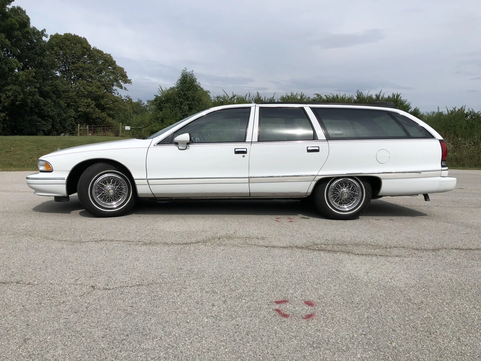 1994 Chevrolet Caprice - Image 8 of 31