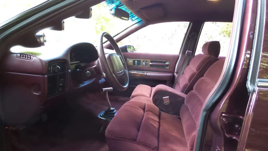 1994 Chevrolet Caprice - Image 3 of 11