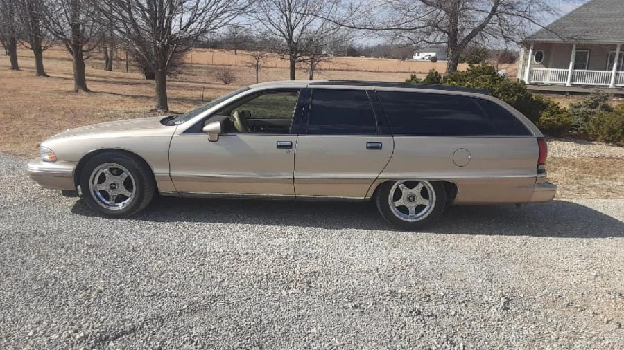1994 Chevrolet Caprice - Image 2 of 20