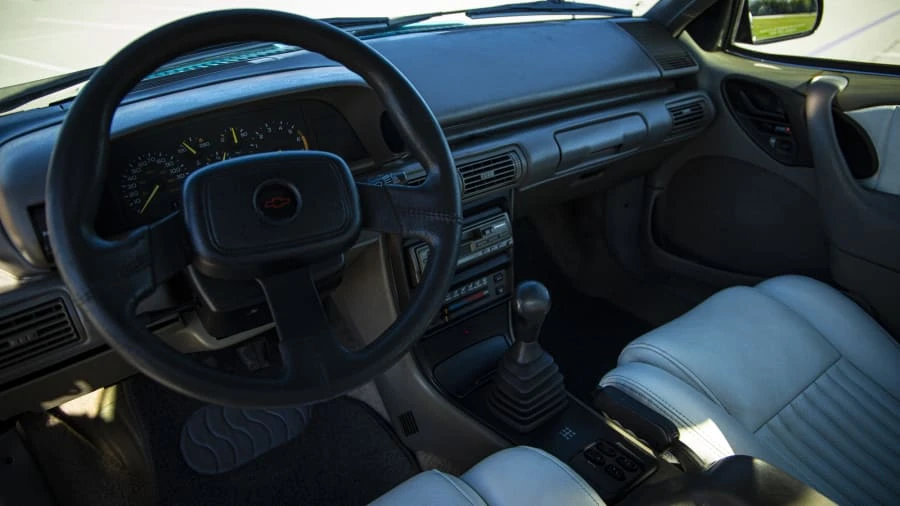 1994 Chevrolet Cavalier - Image 5 of 17