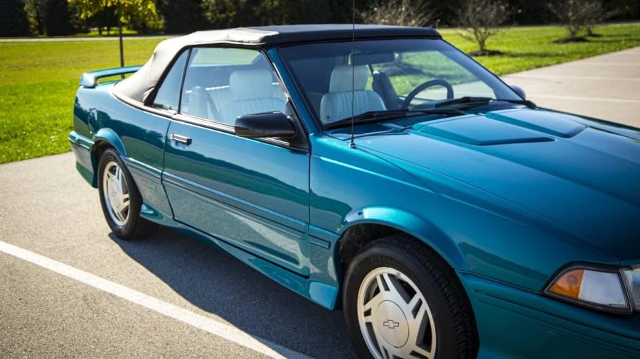 1994 Chevrolet Cavalier - Image 11 of 17
