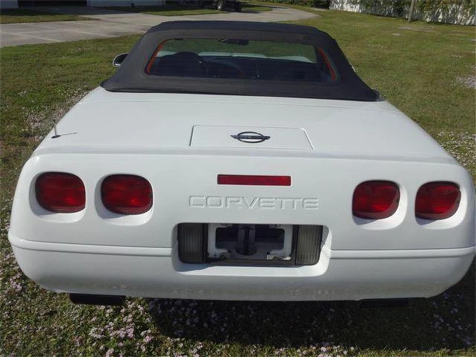 1994 Chevrolet - Image 17 of 31