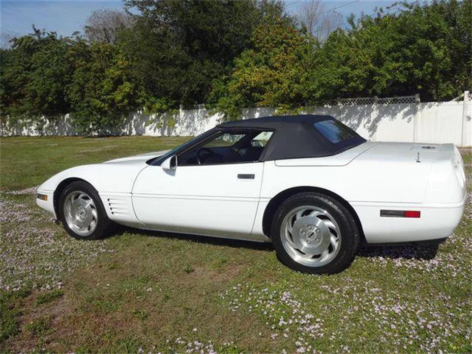 1994 Chevrolet - Image 13 of 31