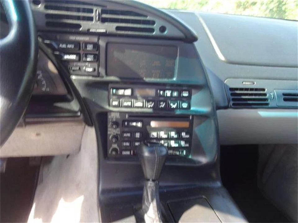 1994 Chevrolet - Image 24 of 31