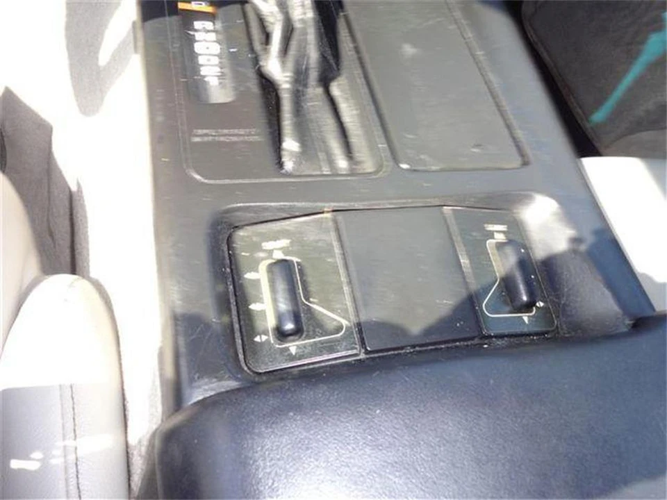 1994 Chevrolet - Image 27 of 31