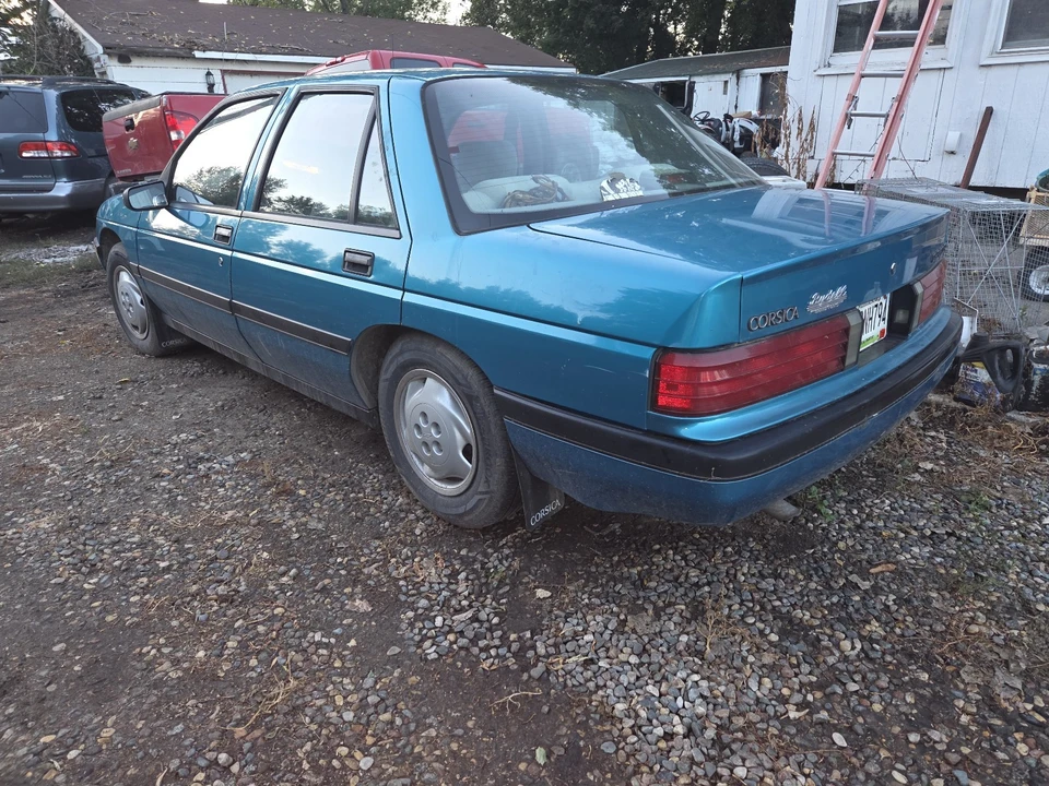 1994 Chevrolet Corsica - Image 4 of 11