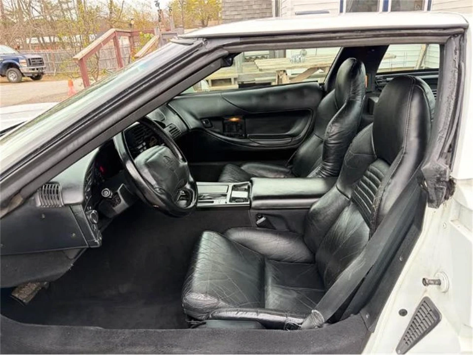 1994 Chevrolet Corvette C4 - Image 2 of 17