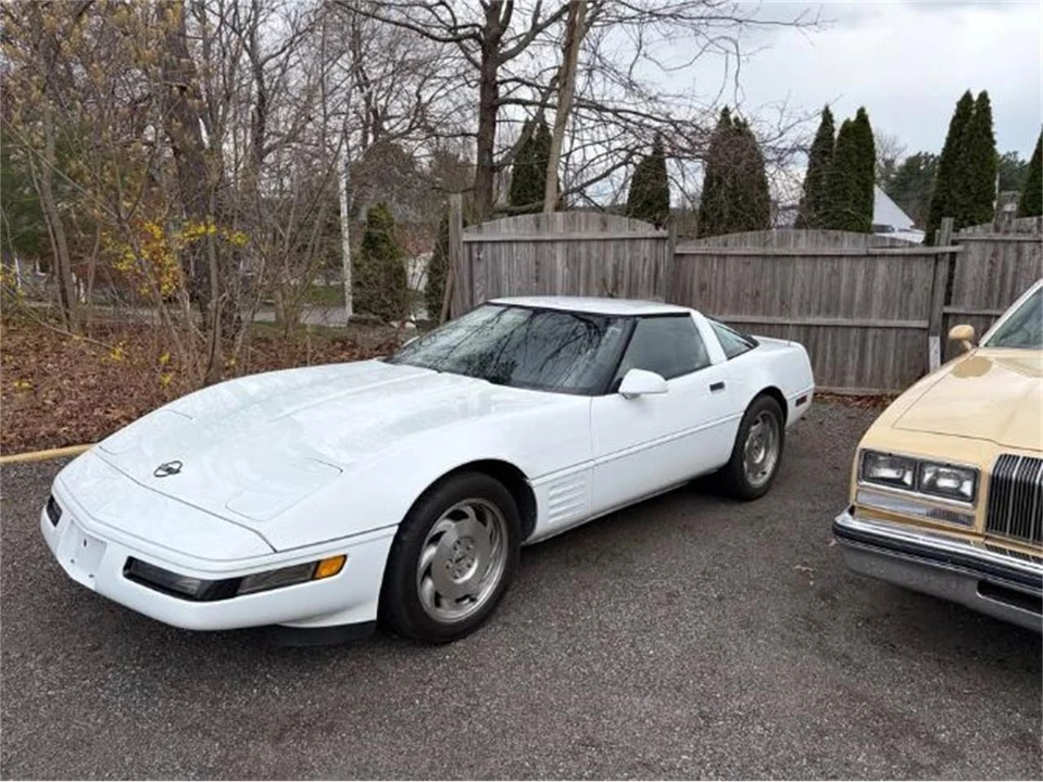 1994 Chevrolet Corvette C4 - Image 7 of 17