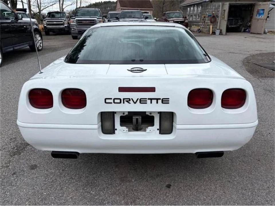 1994 Chevrolet Corvette C4 - Image 11 of 17