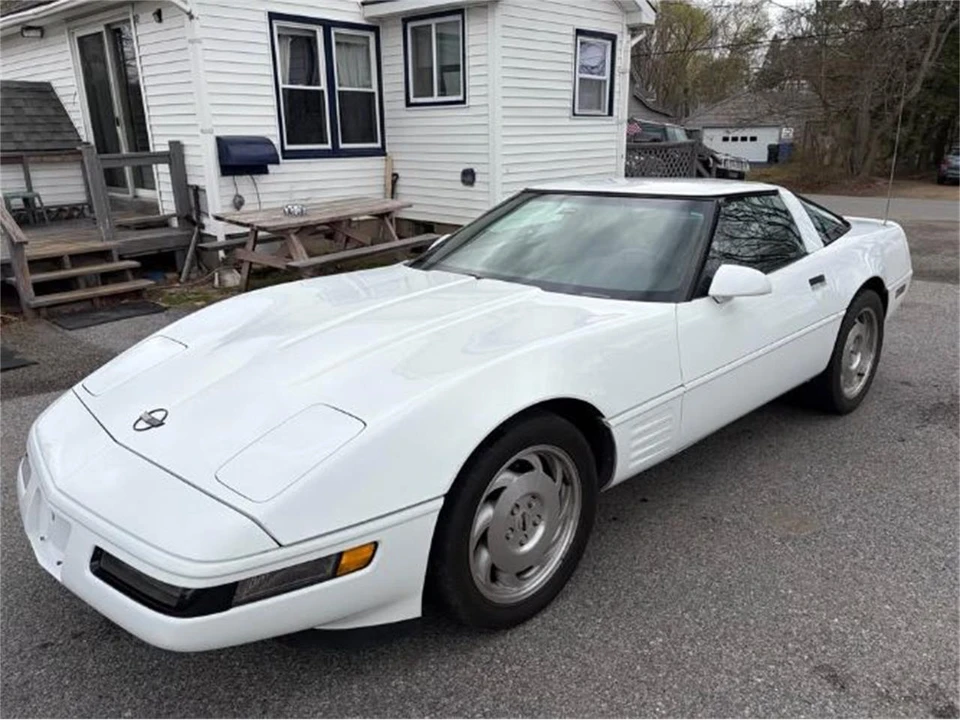 1994 Chevrolet Corvette C4 - Image 12 of 17