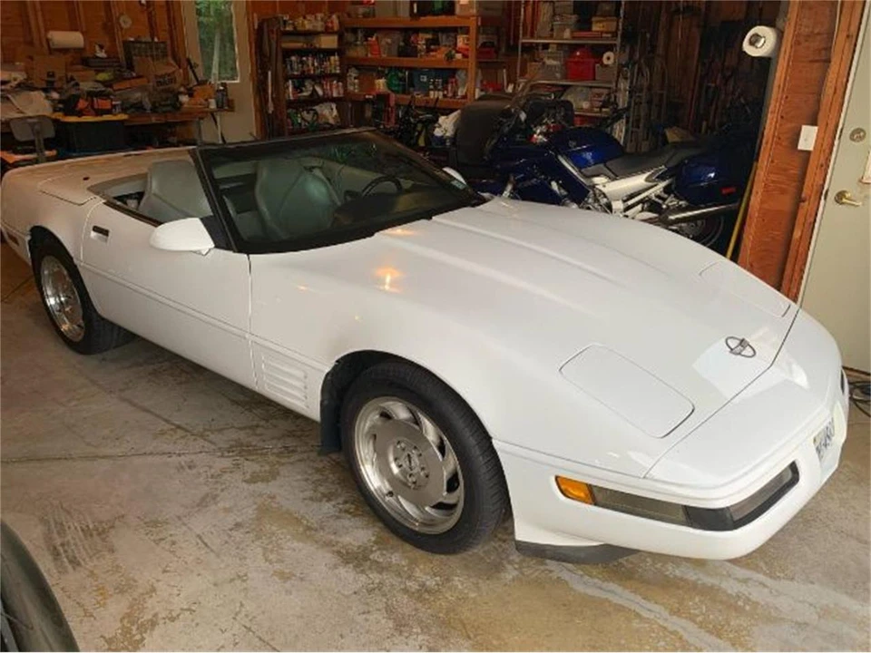 1994 Chevrolet Corvette C4 - Image 6 of 6