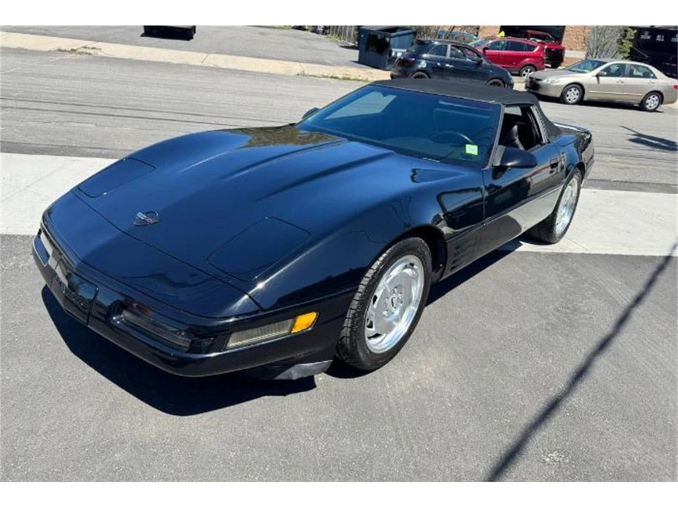 1994 Chevrolet Corvette C4 - Image 8 of 15
