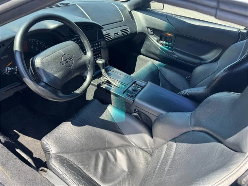 1994 Chevrolet Corvette C4 - Image 6 of 15