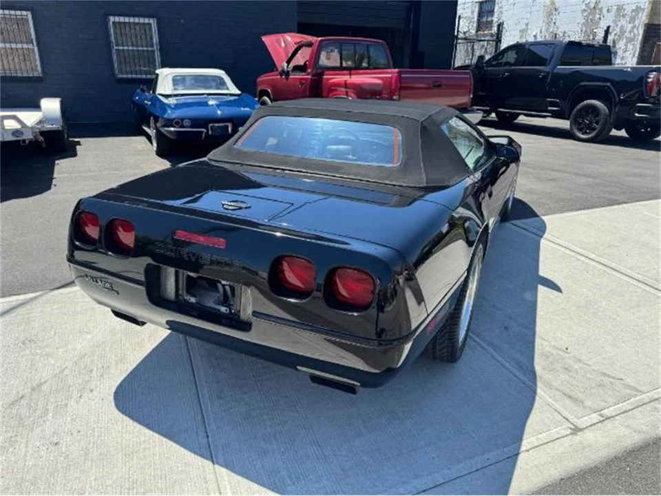 1994 Chevrolet Corvette C4 - Image 11 of 15