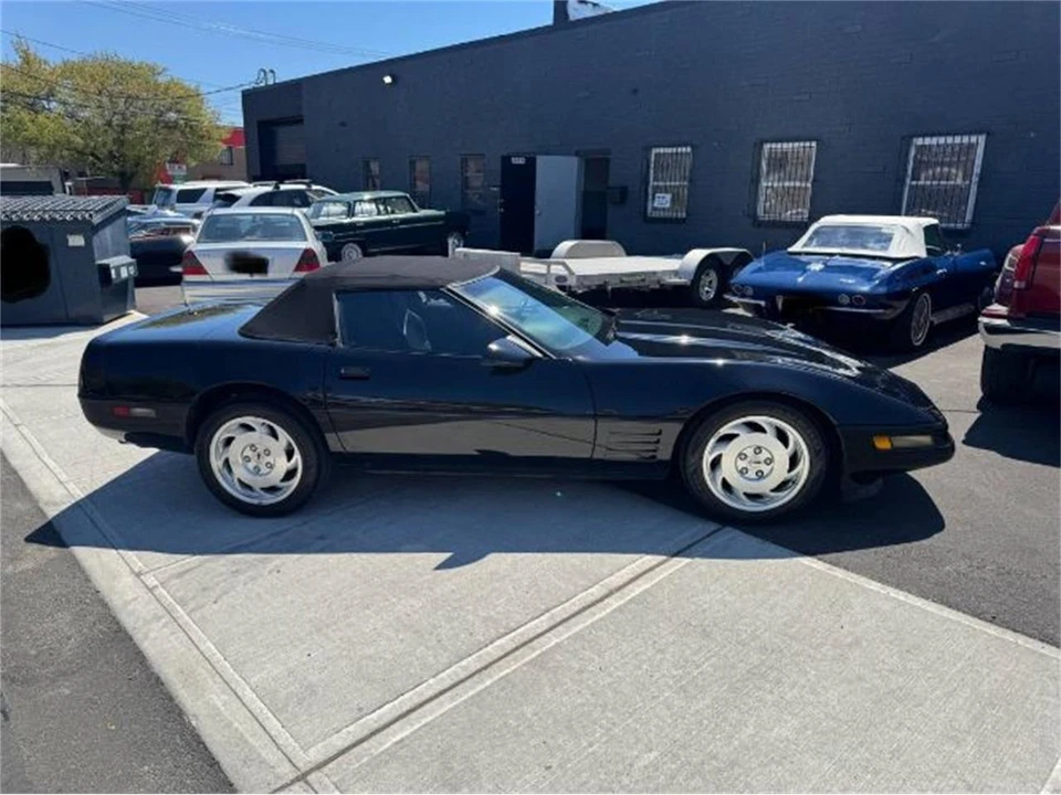 1994 Chevrolet Corvette C4 - Image 13 of 15