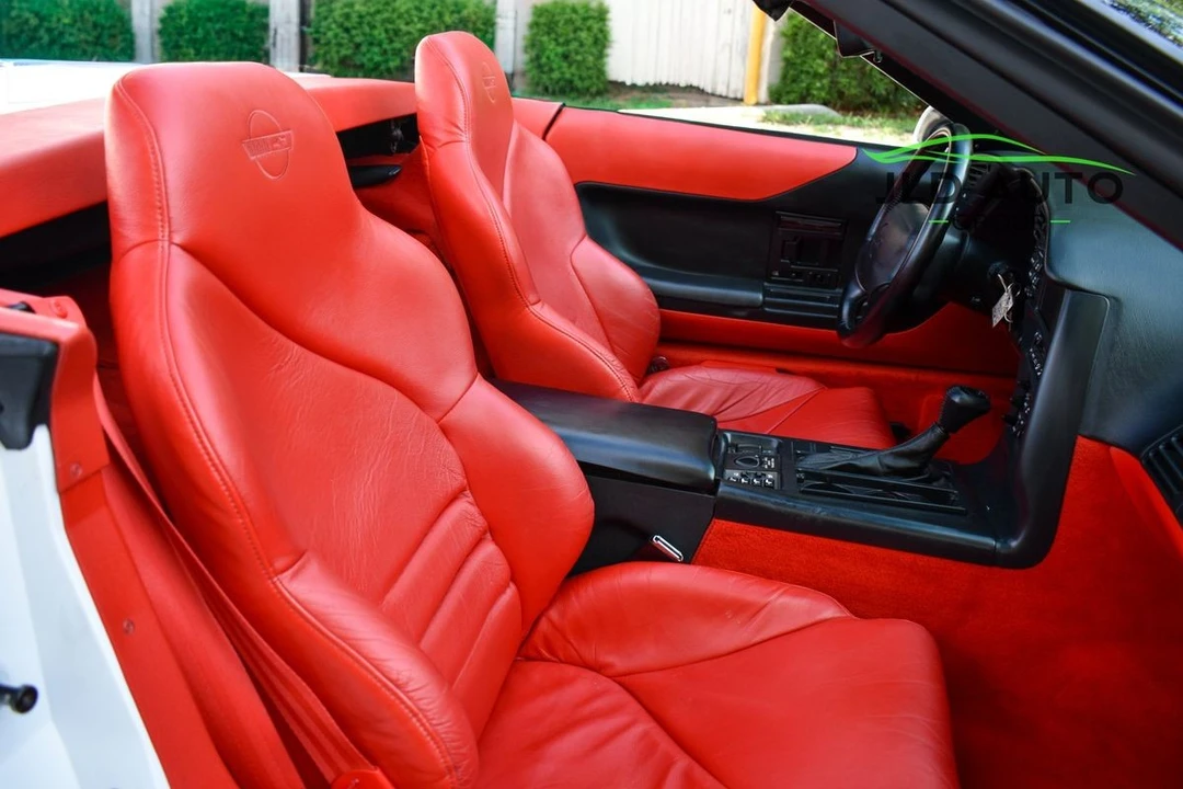 1994 Chevrolet Corvette C4 - Image 16 of 31