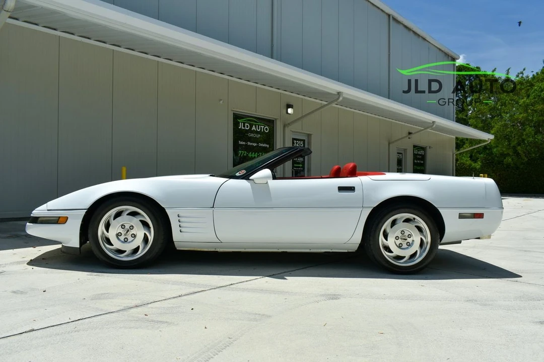 1994 Chevrolet Corvette C4 - Image 5 of 31