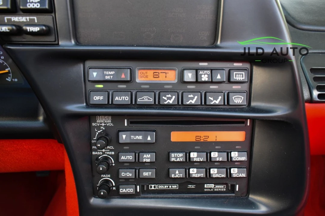1994 Chevrolet Corvette C4 - Image 22 of 31