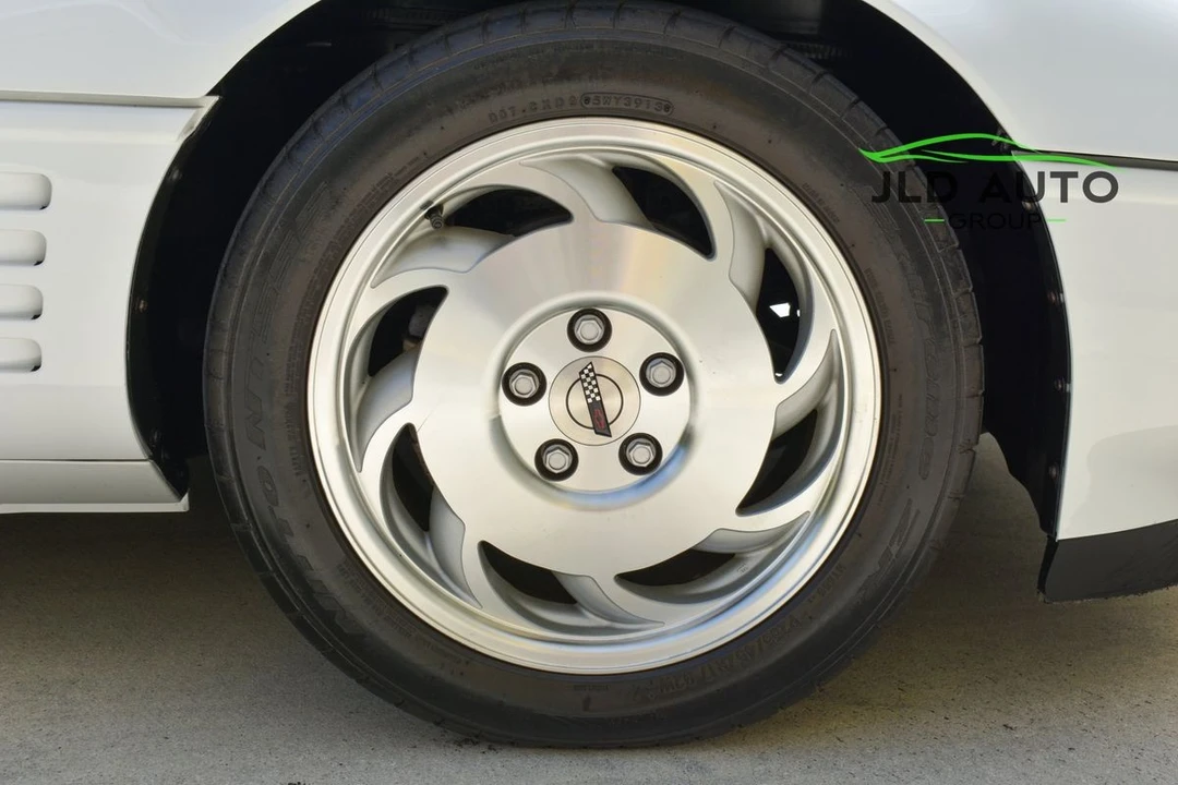 1994 Chevrolet Corvette C4 - Image 29 of 31