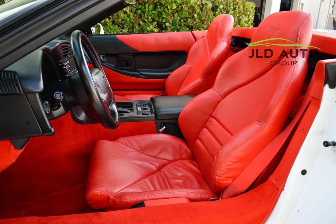 1994 Chevrolet Corvette C4 - Image 14 of 31