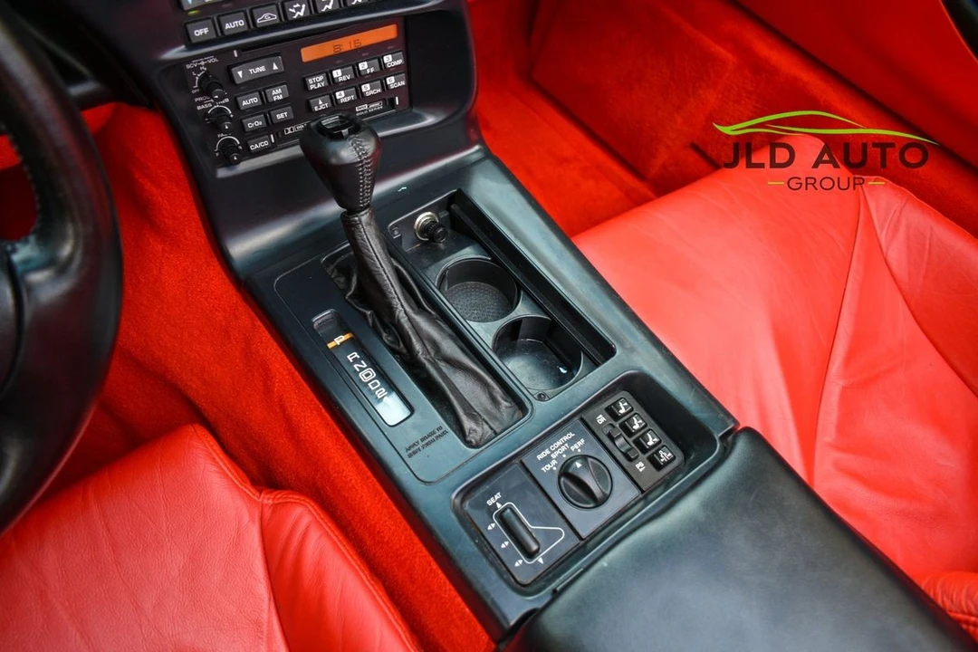 1994 Chevrolet Corvette C4 - Image 20 of 31