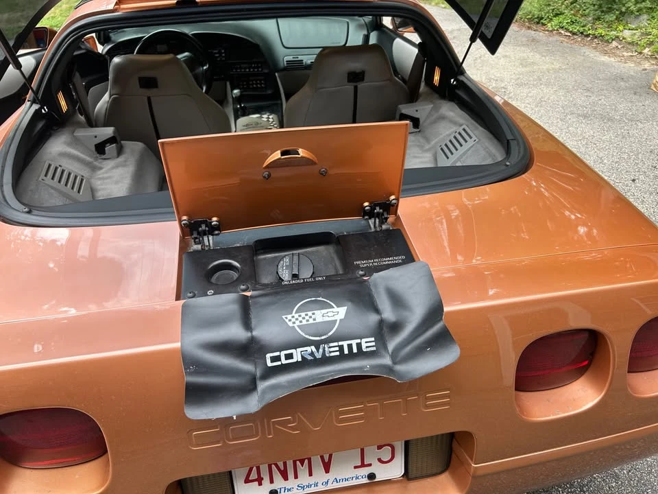1994 Chevrolet Corvette C4 - Image 14 of 15