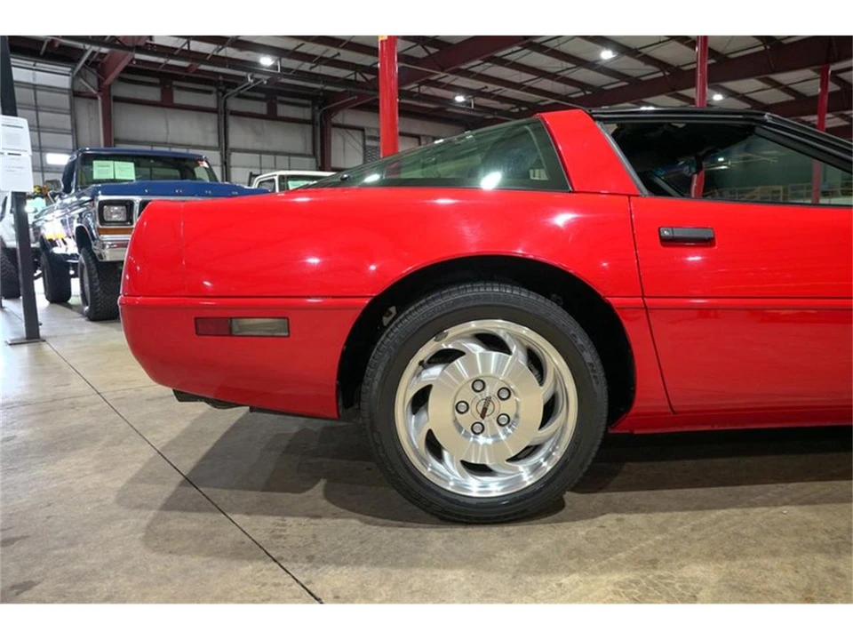 1994 Chevrolet Corvette C4 - Image 9 of 31