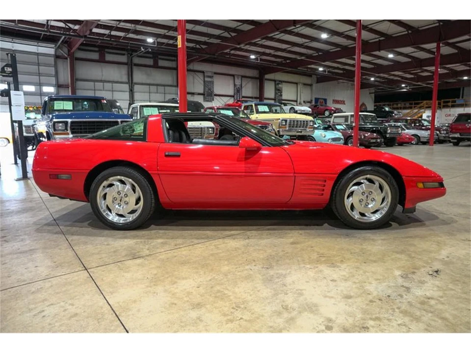 1994 Chevrolet Corvette C4 - Image 10 of 31
