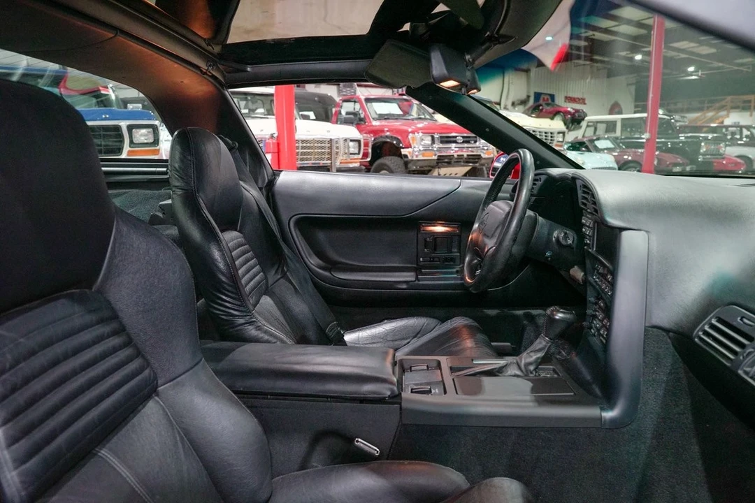 1994 Chevrolet Corvette C4 - Image 27 of 31