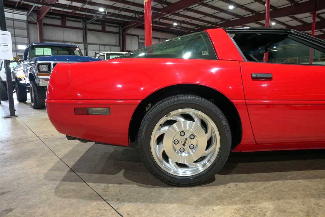 1994 Chevrolet Corvette C4 - Image 6 of 31