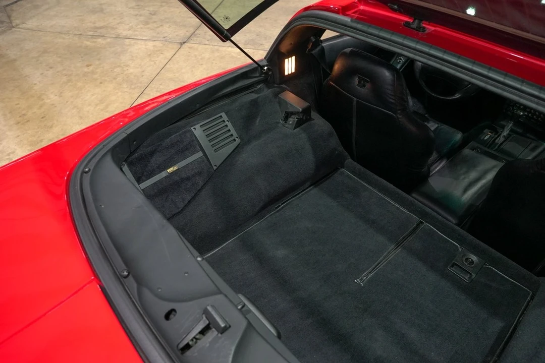 1994 Chevrolet Corvette C4 - Image 28 of 31
