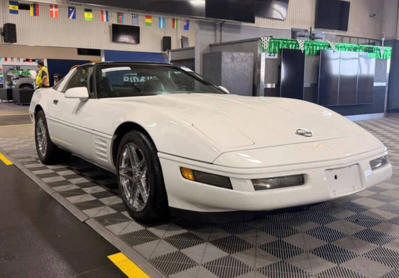 1994 Chevrolet Corvette C4 - Image 4 of 6