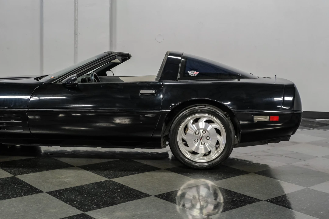 1994 Chevrolet Corvette C4 - Image 29 of 31