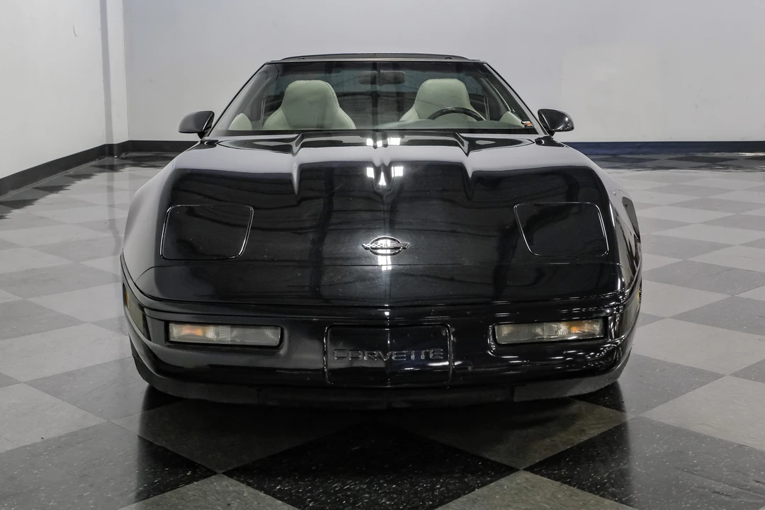 1994 Chevrolet Corvette C4 - Image 22 of 31
