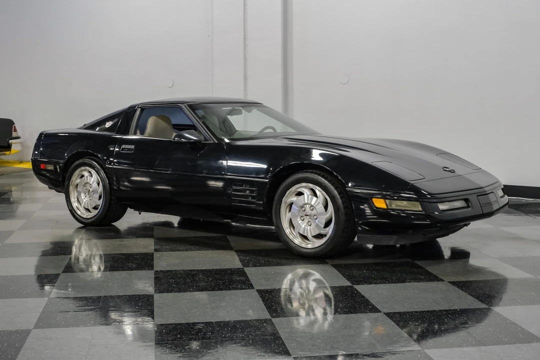 1994 Chevrolet Corvette C4 - Image 19 of 31